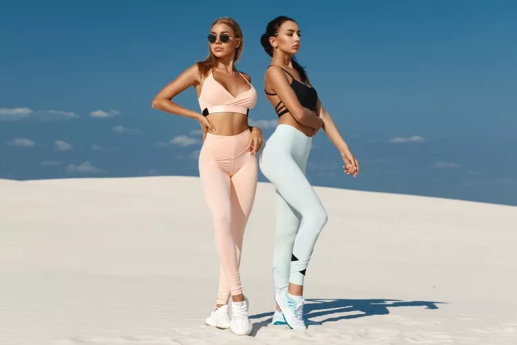 Best Leggings for Tall Women: Reviews, Buying Guide and FAQs 2022